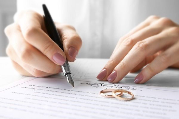 Thủ tục đăng ký kết hôn mới nhất bạn cần biết